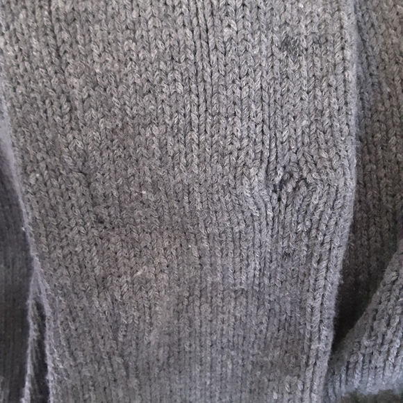 Dark Grey Vince. Cardigan size L. See description 🙂 - Picture 4 of 6